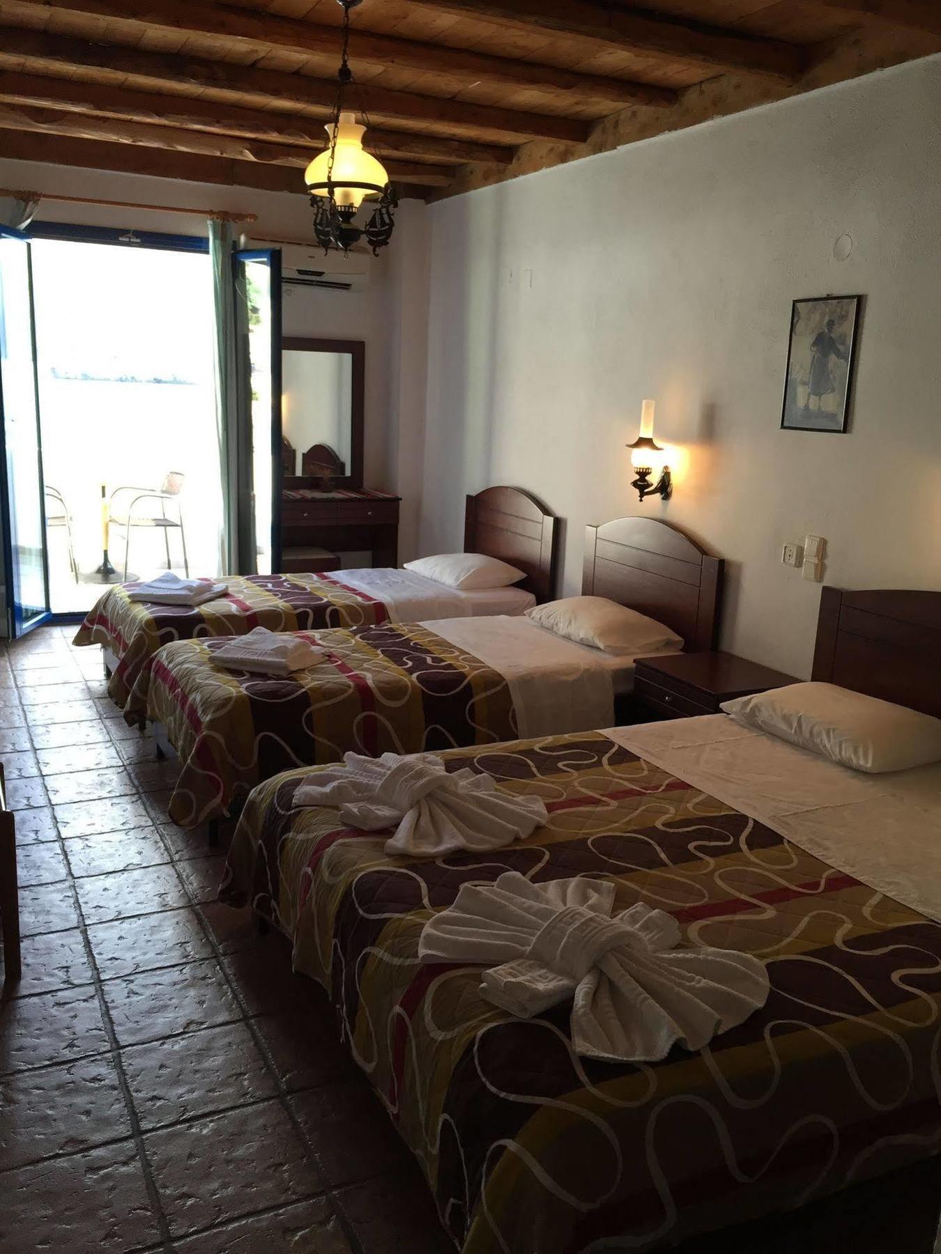 Daskalogiannis Hotel Лутро Екстер'єр фото