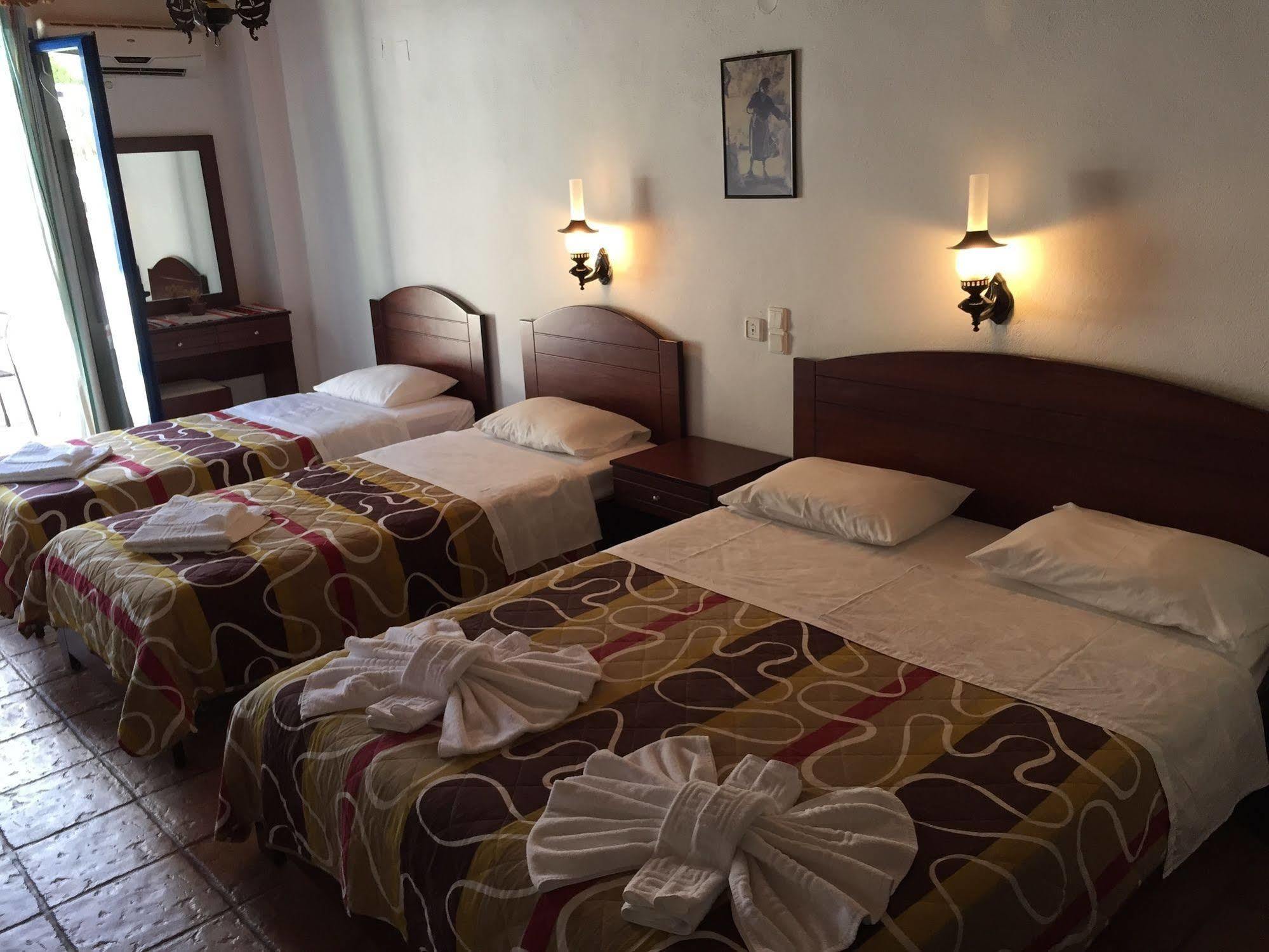 Daskalogiannis Hotel Лутро Екстер'єр фото